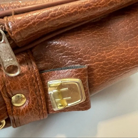 Vintage Travel Bag - Picture 2 of 13